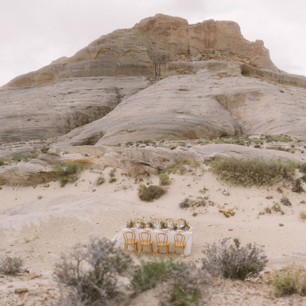 Luxury elopement reception dinner in the desert. 