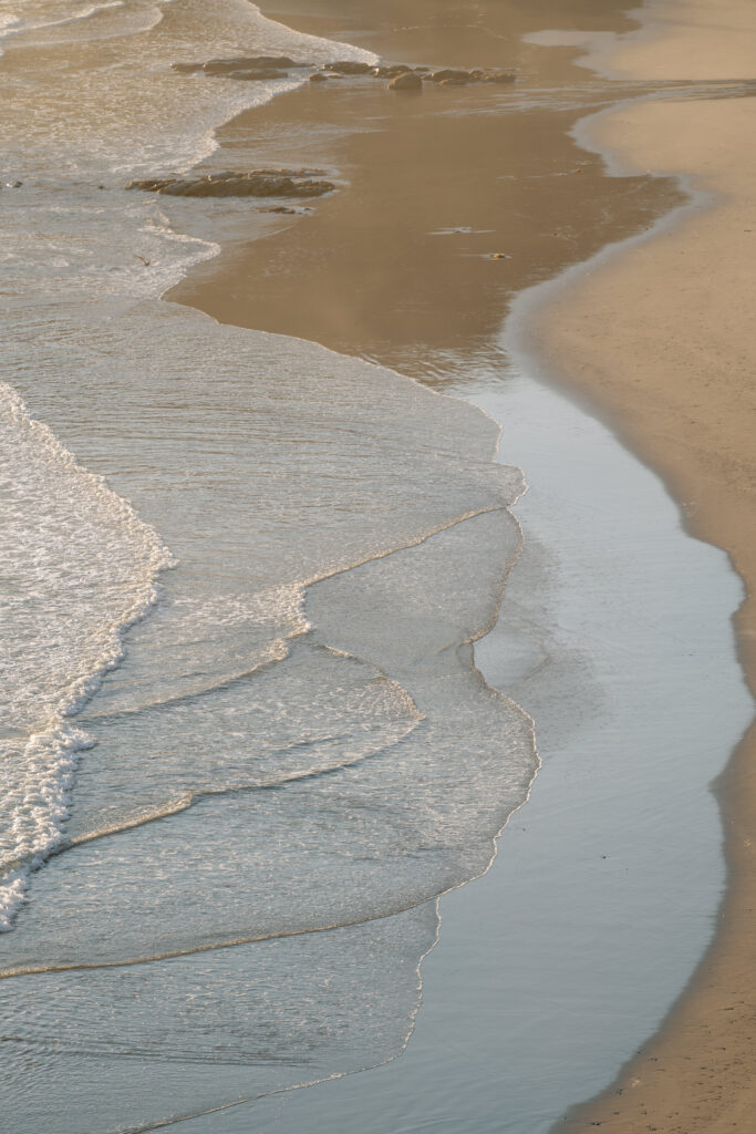 Oregon coast elopement locations.