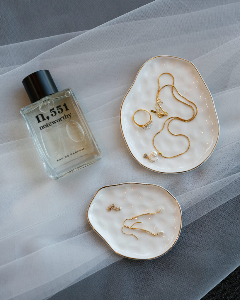 Modern luxury elopement details. 