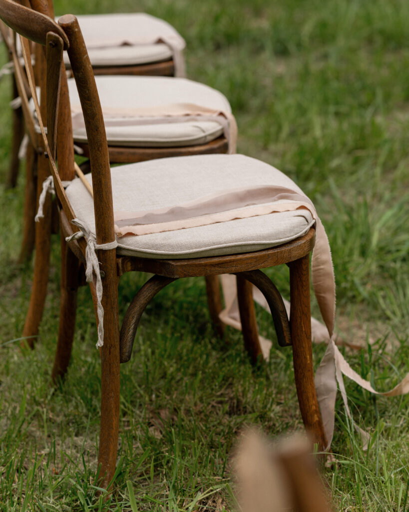 micro wedding ceremony decor