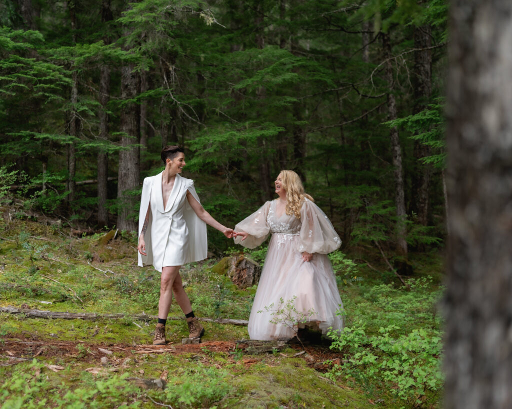 bend oregon elopement adventure lgbtq couple