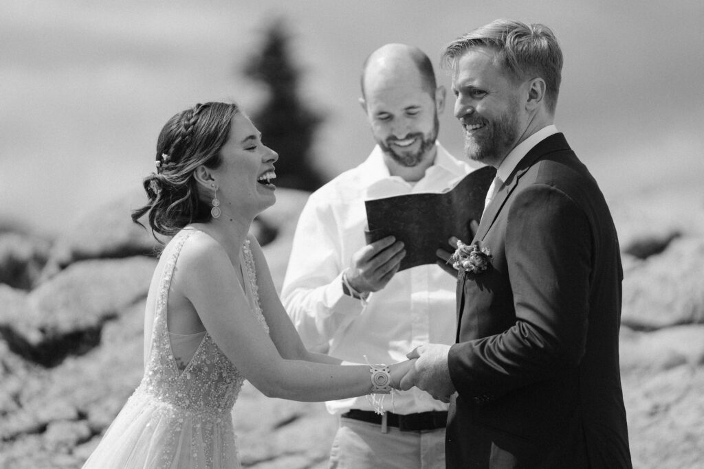 small wedding at artist point washington