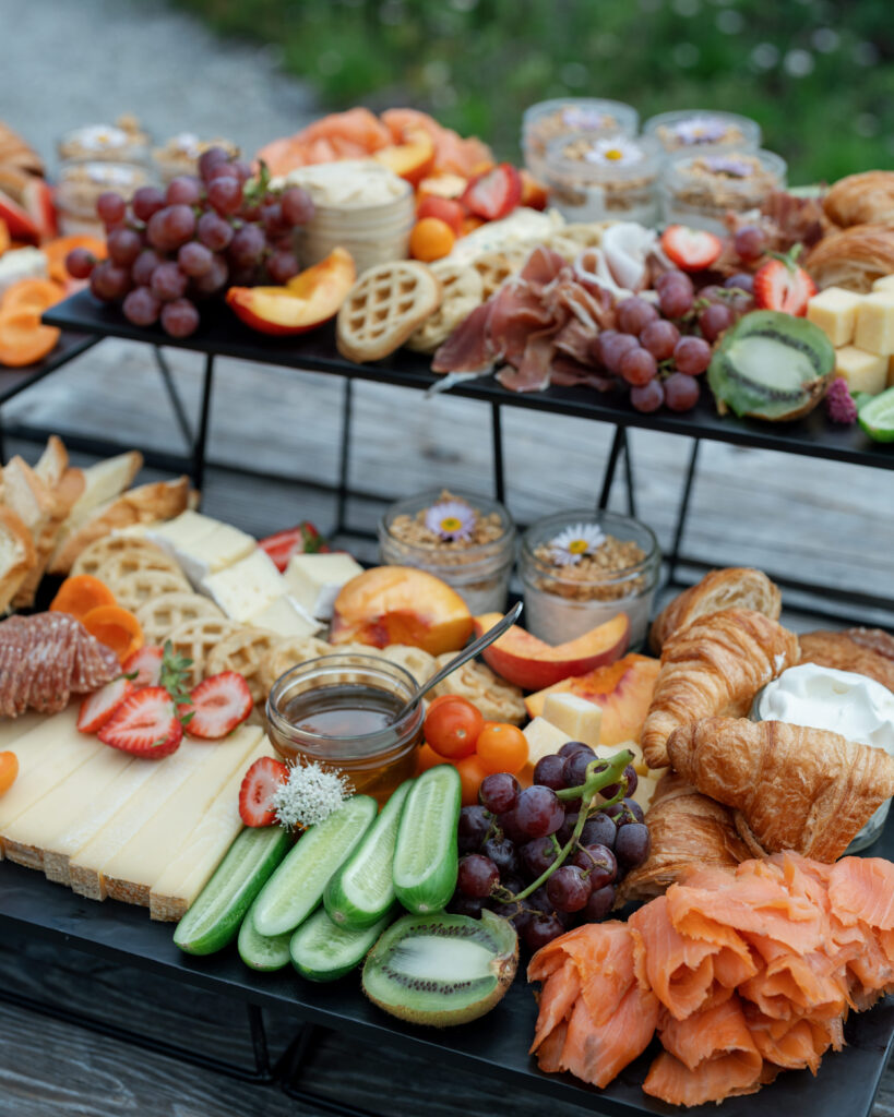 elopement picnic brunch catering