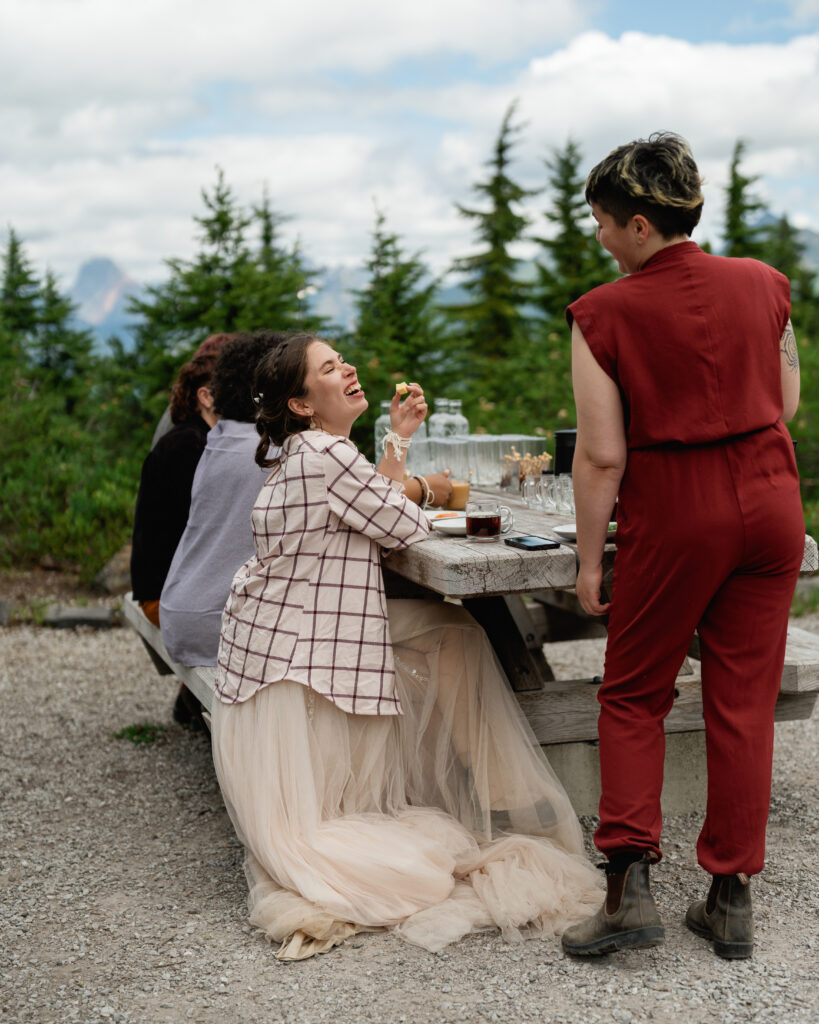 micro wedding picnic reception