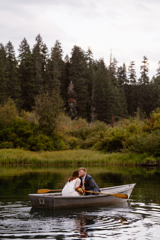 clear lake oregon wedding