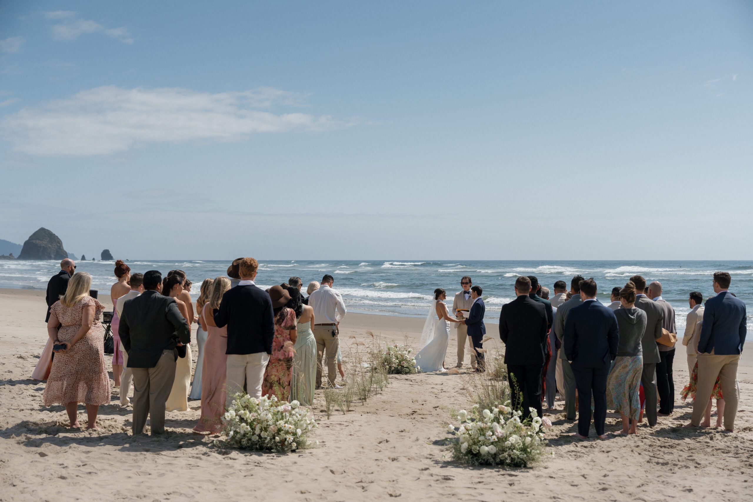cannon beach micro wedding ceremony venue