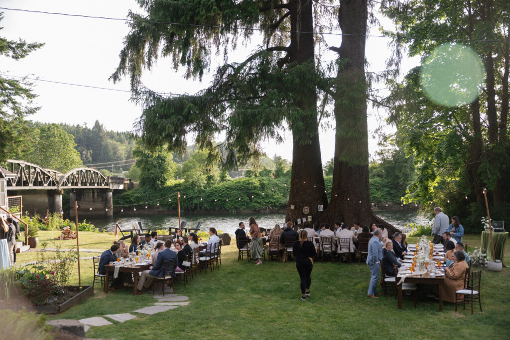 small wedding venue in Oregon