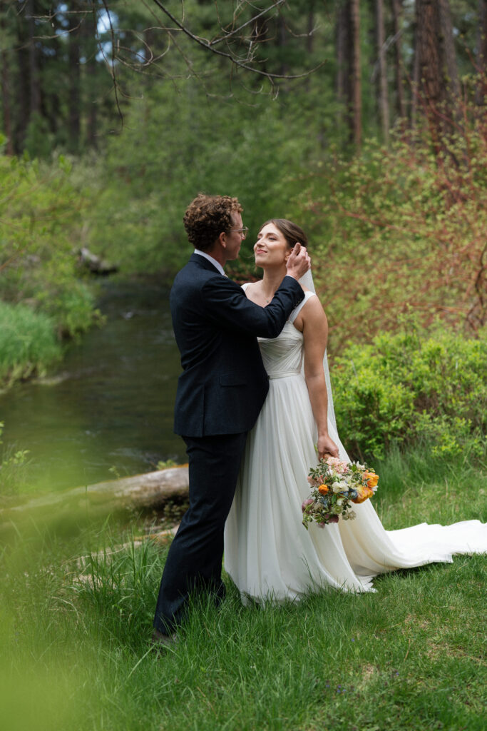 Lake Creek Lodge wedding photo